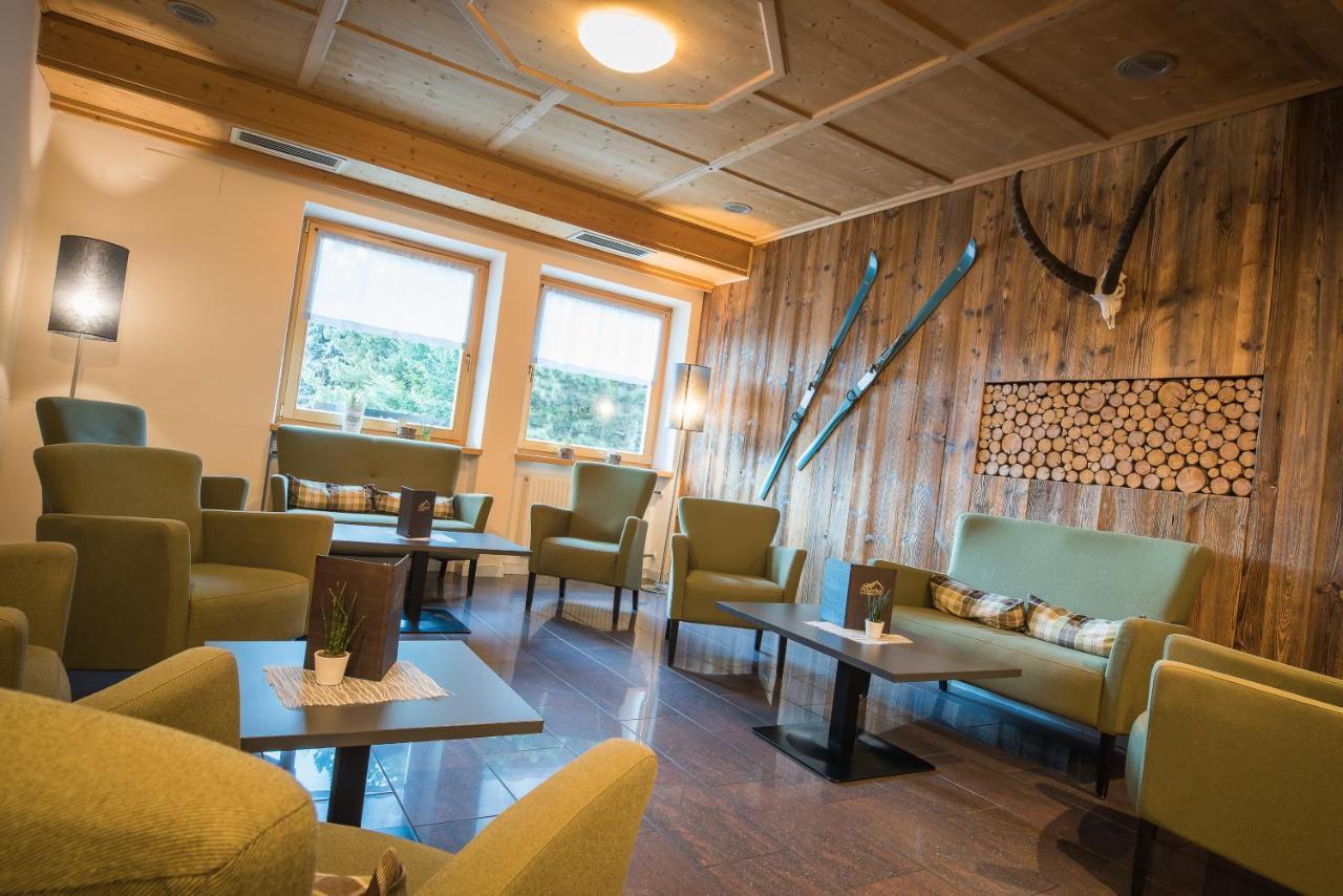 Mountain Living Apartments 산발렌티노알라무타 외부 사진